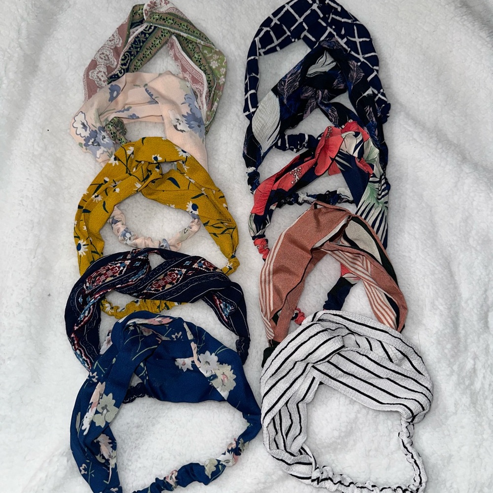 Set of 10 headbands